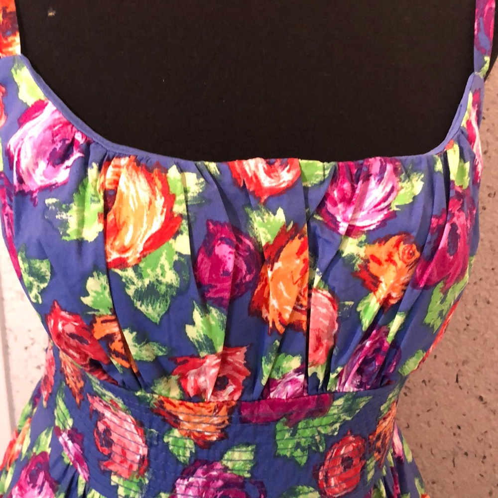 Summer Dress - Picture 4 of 11
